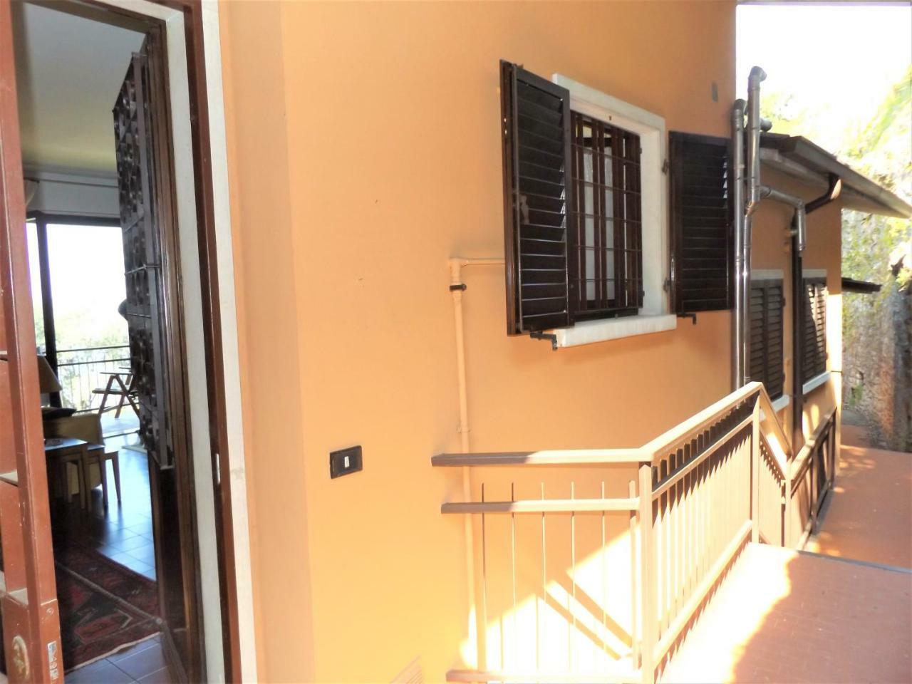 Villetta Griselle Torri Del Benaco Exterior foto