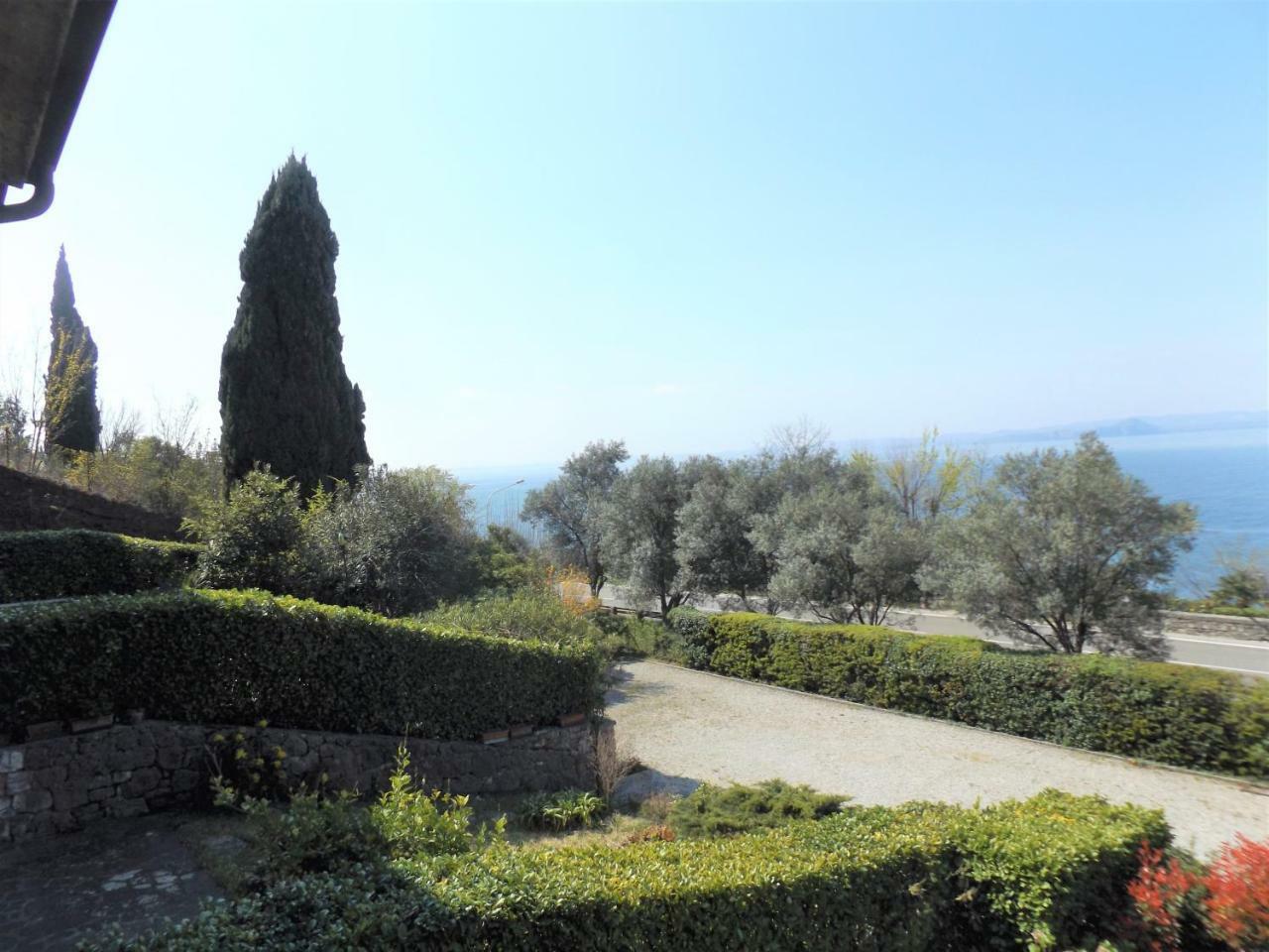 Villetta Griselle Torri Del Benaco Exterior foto